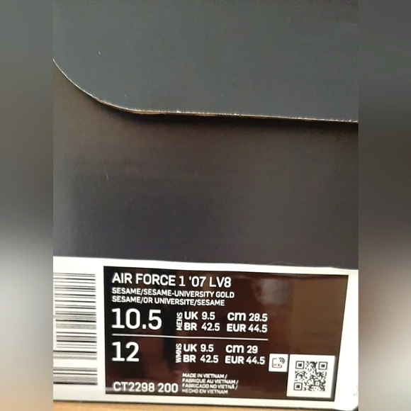 Nike Air Force 1 '07 LV8 *NWT* - Picture 10 of 10